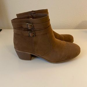 American Eagle Wide Width Booties